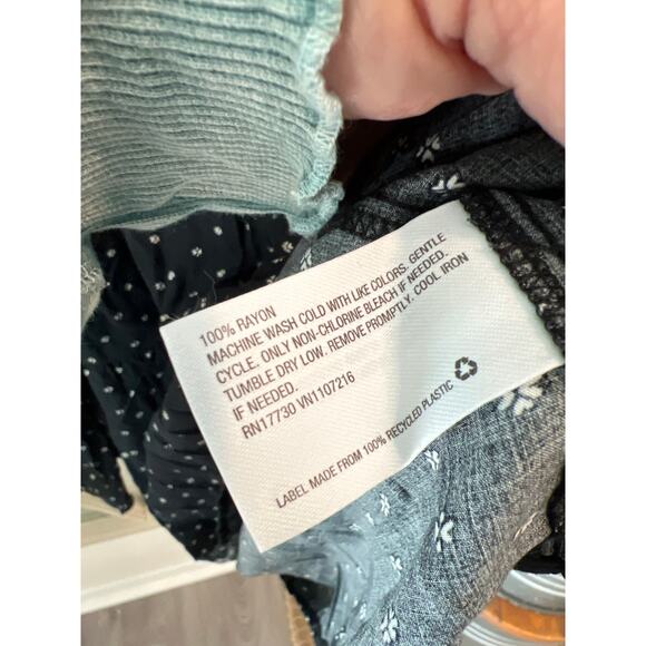 The Nines by Hatch size small black and white maternity dress - Picture 3 of 3